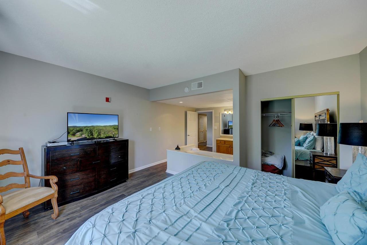 Kickin Back Whispering Pines 343 Apartment Pigeon Forge Bagian luar foto