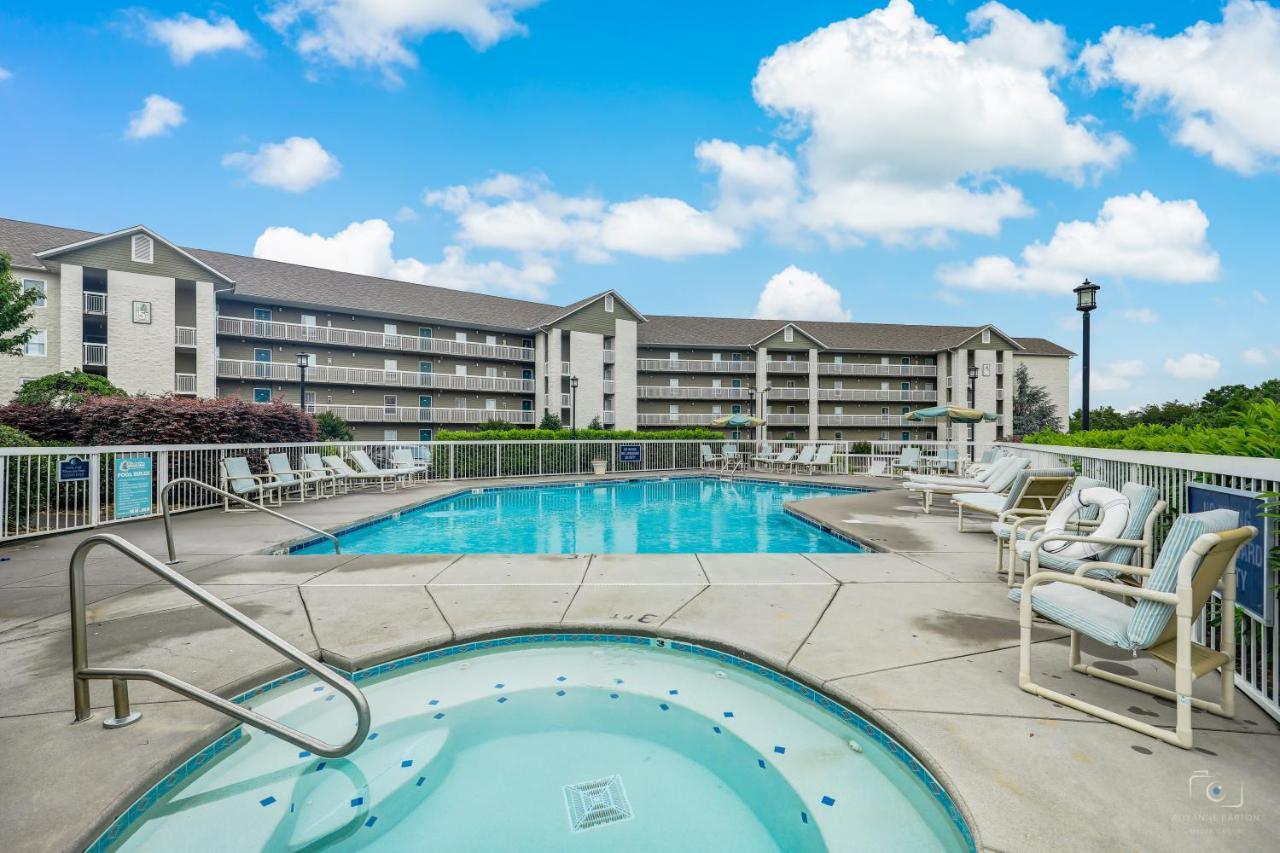 Kickin Back Whispering Pines 343 Apartment Pigeon Forge Bagian luar foto