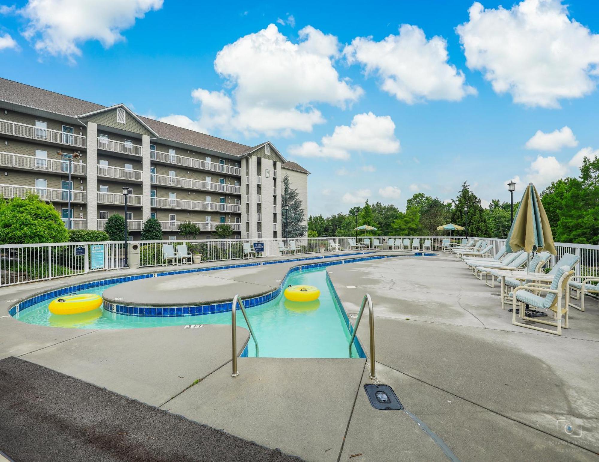 Kickin Back Whispering Pines 343 Apartment Pigeon Forge Bagian luar foto